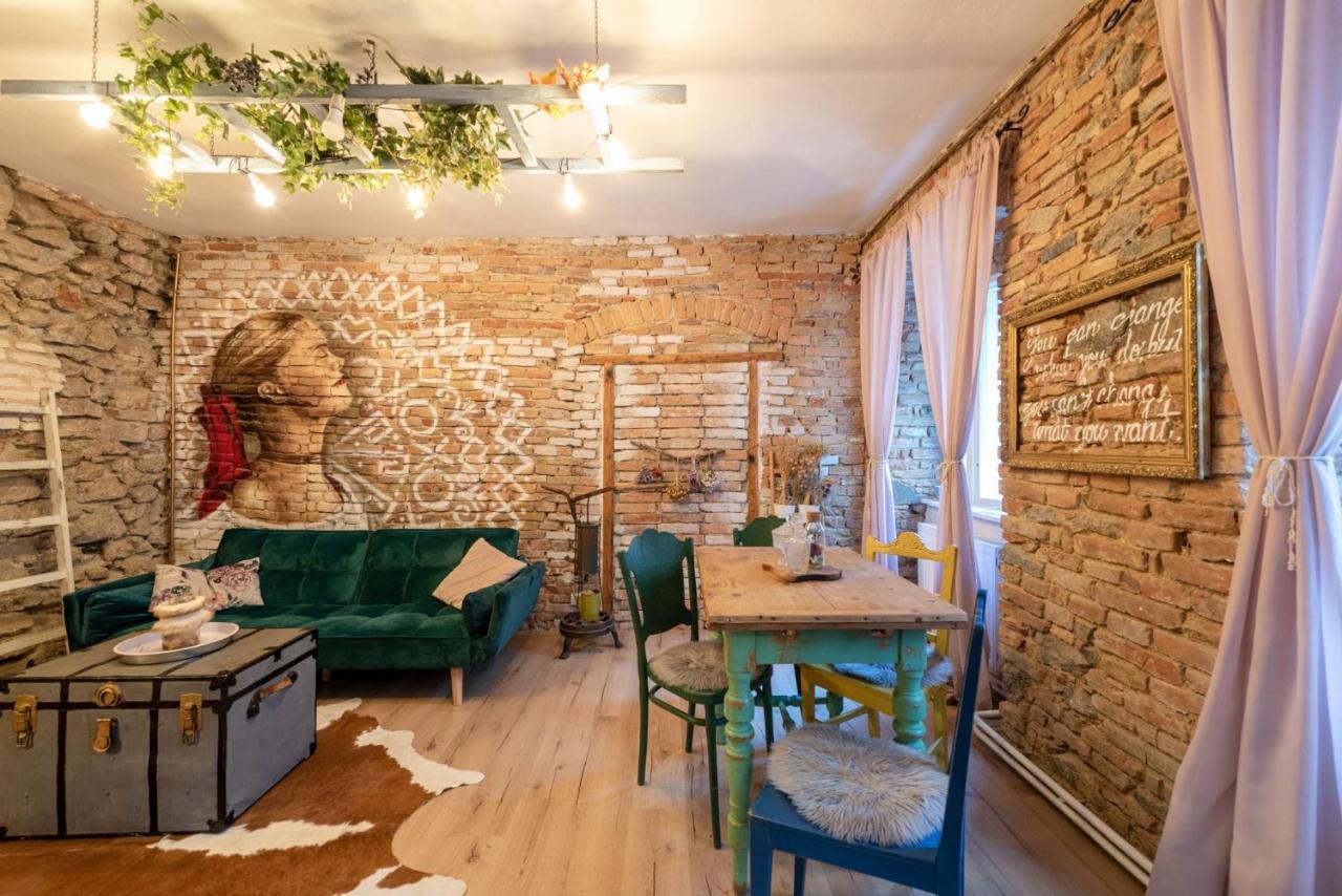 Accommodation At The Folklore Apartment Братислава Экстерьер фото